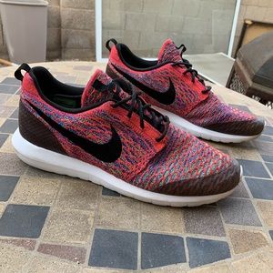 Nike shoes men’s Size 11.5